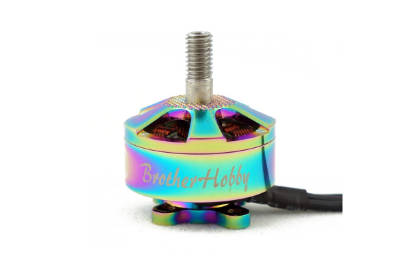 BrotherHobby Returner R6 2207 2700KV | Rotorama