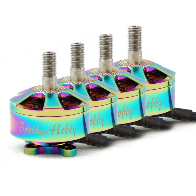 BrotherHobby Returner R6 2207 2150KV - Set 4 Motorů